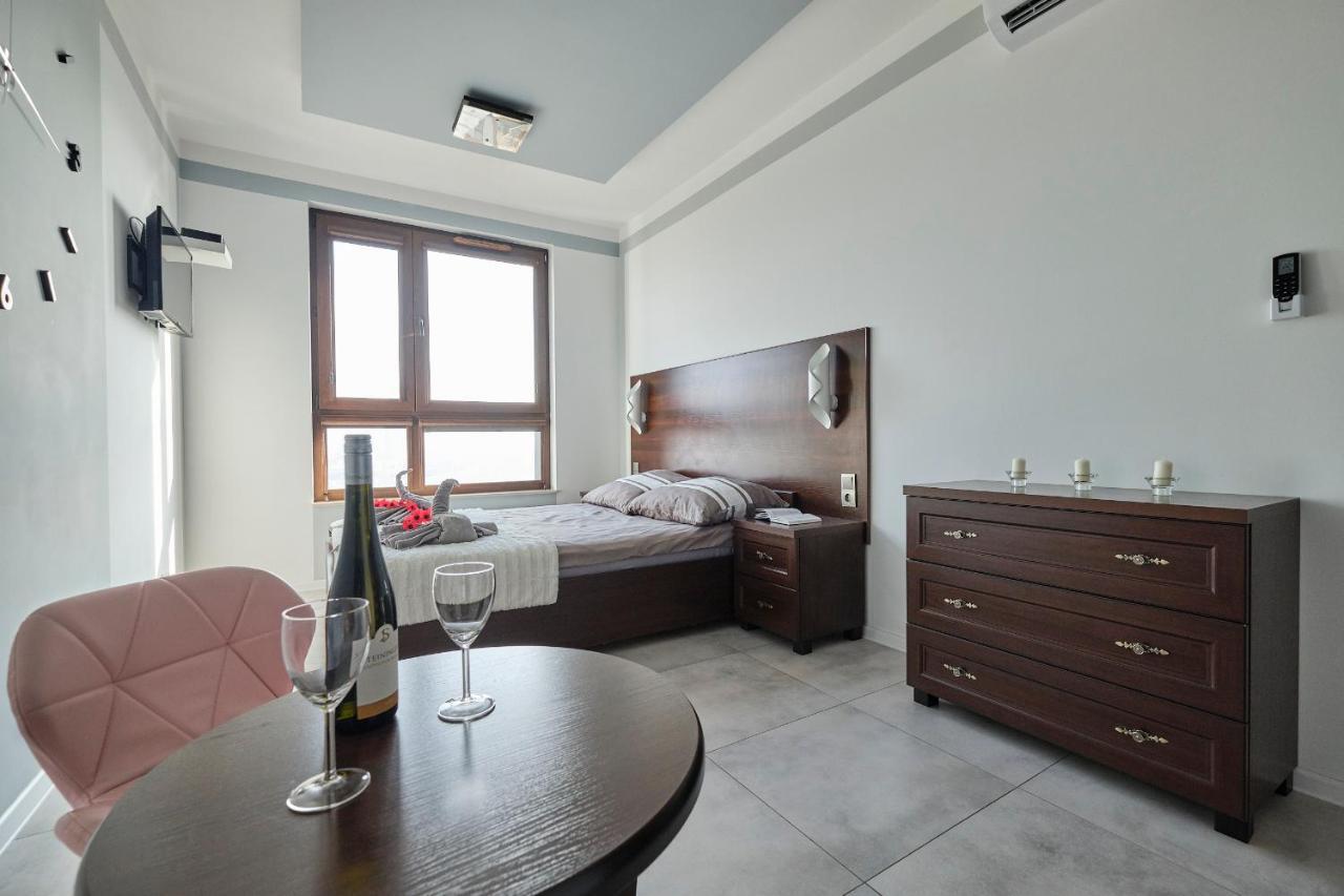 Lux Apartment Center Wrocław Eksteriør bilde