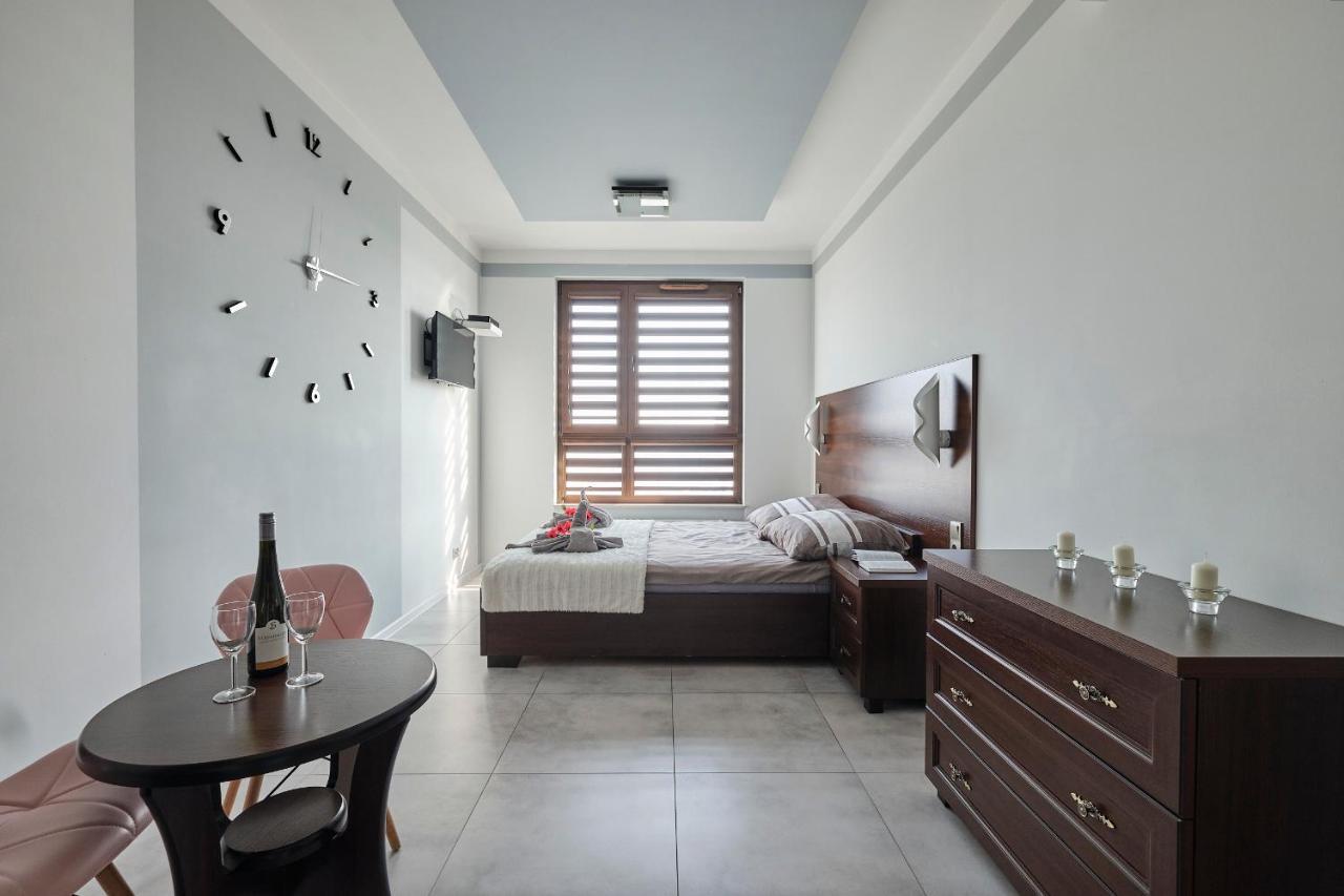 Lux Apartment Center Wrocław Eksteriør bilde