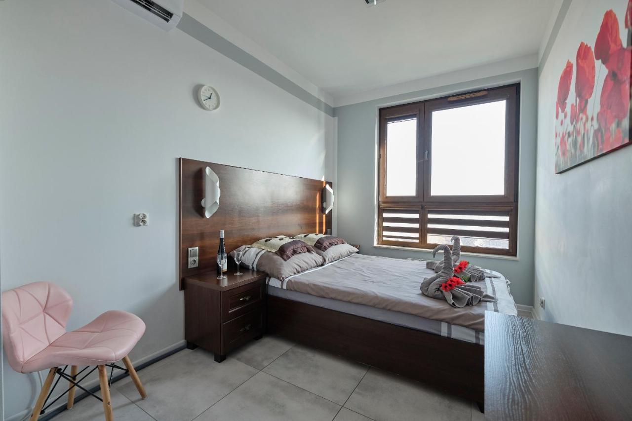 Lux Apartment Center Wrocław Eksteriør bilde