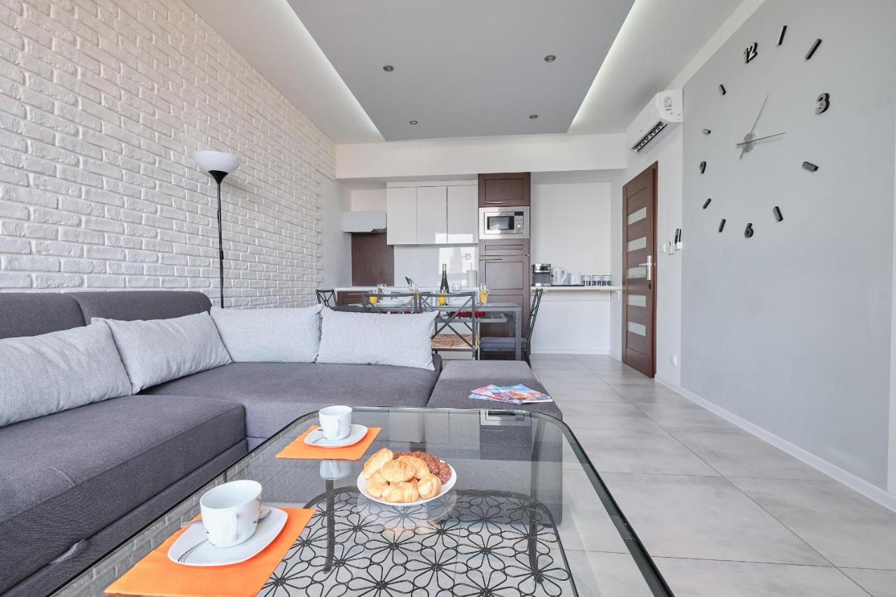 Lux Apartment Center Wrocław Eksteriør bilde
